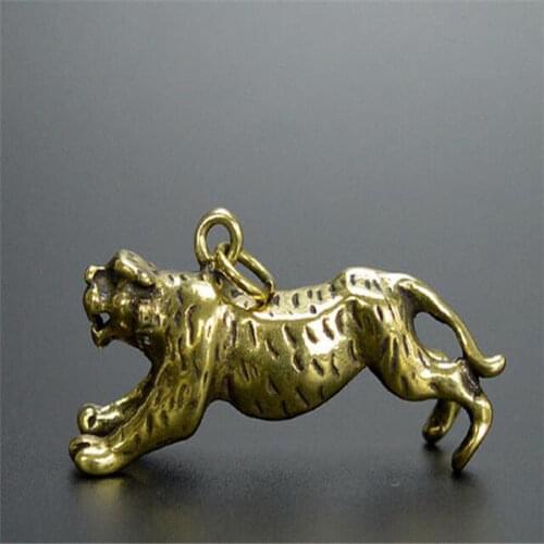 Mini ) Delicate Chinese Old-style Brass Carved Cute Tiger Auspicious Statue
