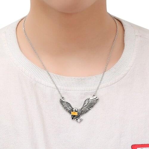 Vintage Mens Necklace Punk Style Eagle Pendant Necklace Cool Short Necklace Animal Chain Hip Hop Jewelry FOR Men