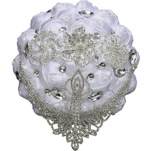 2020 New White Wedding Bride Holding Flowers Artificial Bouquet Ribbon Rhinestone Pearl Bouquet Decoration Bride Groom Dance