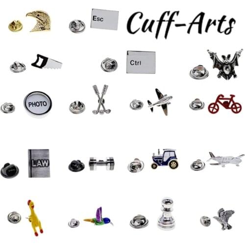 Retro Simple Metal DIY Flying Eagle Letter Key Bat Saw Car Airplane Brooch Pin Mens Collar Lapel Pin Set Accessories