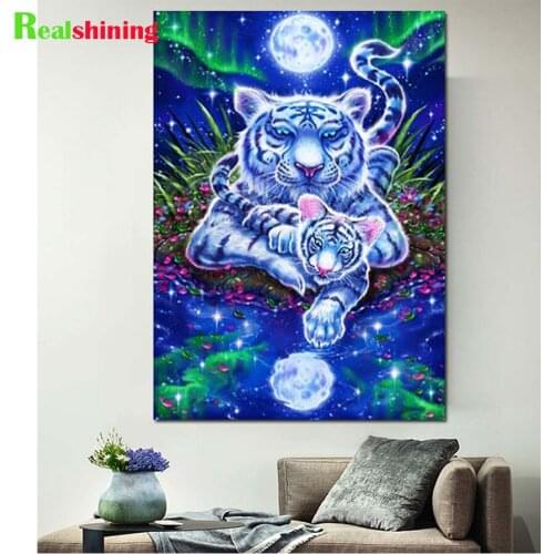 5D DIY Diamond Painting Cross Stitch Galaxy Moon Tiger Cub Diamond Embroidery full Square Drill Diamond Mosaic Decor N2131