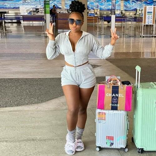 Women 2 Piece Set Waist Shaped Long Sleeve Hooded Zipper Crop Top & All-Matching Shorts Set High Street Sport Style