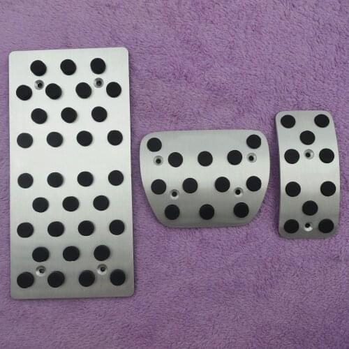 DEE High Quality Car Accessory For Nissan X-TRAIL 2012 Accelerator Gas Brake FootRest AT Pedal Pad Styling Cover Sticker