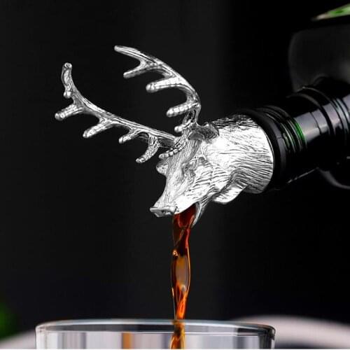 1Pcs Jagermeister Wine Pourer Zinc Alloy Deer Elk Lion Bull Head Wine Stopper Drinks Bar Tools Night Club Bar Accessories