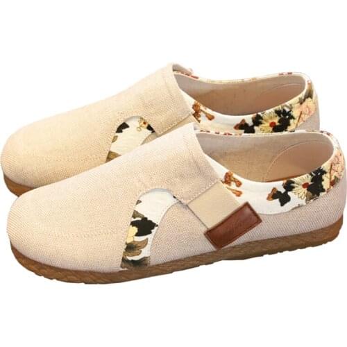 2020 new canvas shoes boys summer breathable linen retro lazy shoes one pedal set foot cloth shoes men