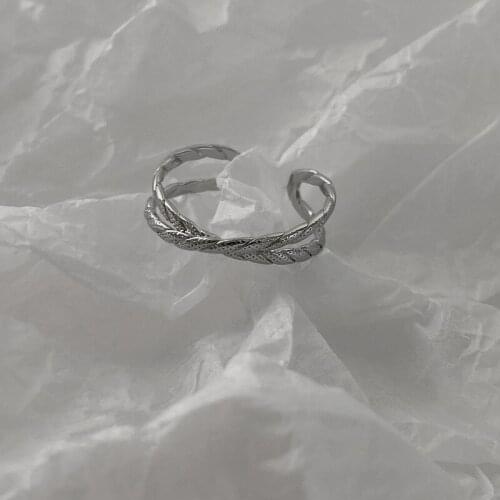 Origin Summer Simple Lines Cross Hollow Out Ring for Women Girls Unique Design Double Layer Metallic Index Finger Ring Jewellery