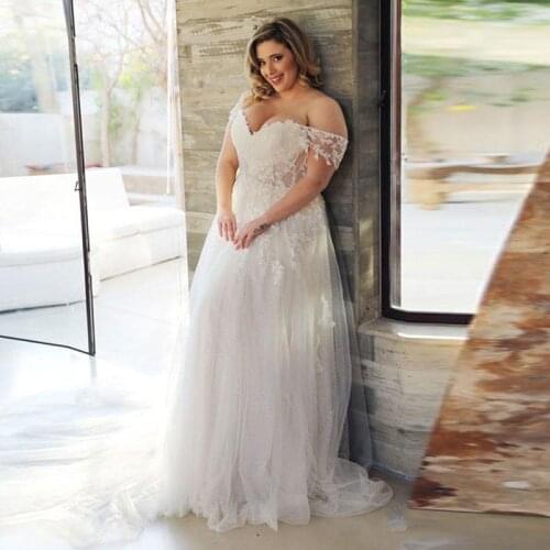 Plus Size Wedding Dress 2020 Off The Shoulder Tulle Lace Appliques Boho Bridal Gowns Illusion A Line Sweep Train Bride Dress