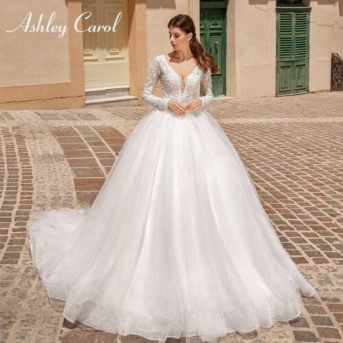Ashley Carol Princess Wedding Dress 2021 Long Sleeve V-neck Beaded Lace Appliques Button A-Line Bridal Dresses Vestido De Noiva