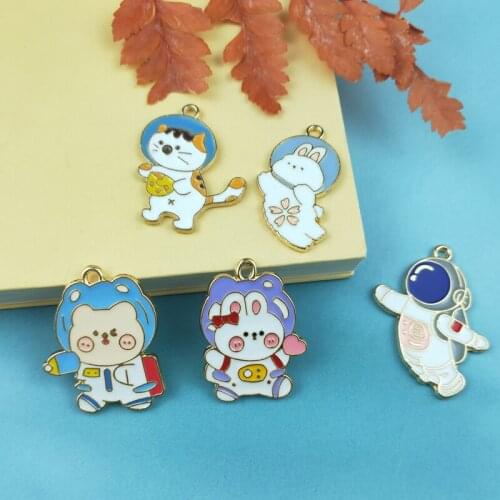 JeQue 10pcs Enamel Cartoon Cat Rabbit Bear Astronaut Charm For Jewelry Making Fashion Earring Pendant Necklace Bracelet Charms