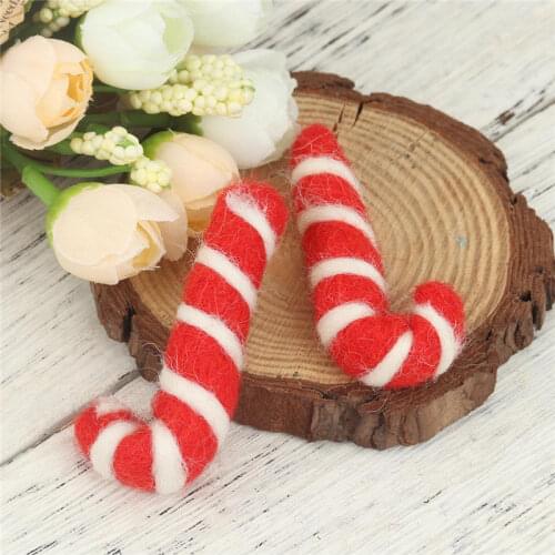 2 Pcs Christmas Candy Cane Bear Animal Wool Felt Creative Lovely Doll Craft DIY Non Finished Poked Handcraft For Kit Material