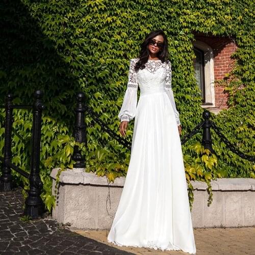 2021 Muslim Long Lantern Sleeve Empire A line Beauty V Back Lace Boho Beach Wedding Dresses Women