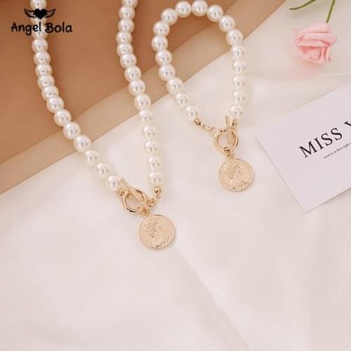 White Freshwater Pearl Jewelry Sets for Women Fashion Gold Color Round Pendant Pearl Necklace Bracelet Wedding Jewelry Set