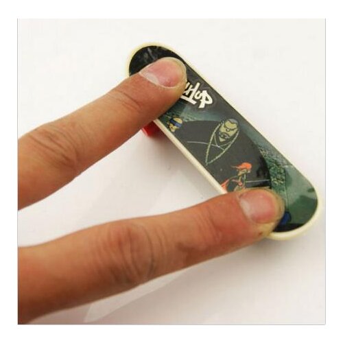 Mini Finger Skateboarding Fingerboard Toys Finger Scooter Skate Boarding Classic Chic Game Boys Desk Toys For Chraistmas Gifts