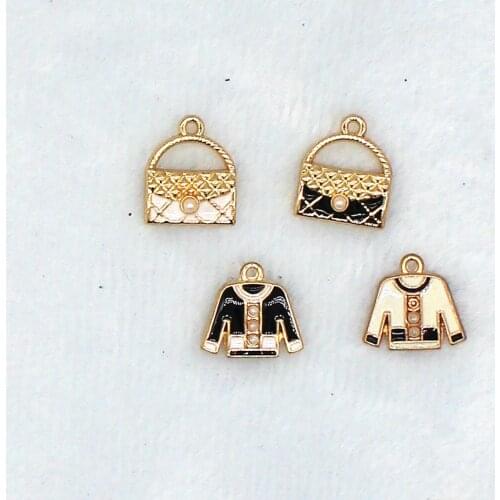 4pcs/set 10PCS Fashion Enamel clothing imitation pearl bag drip oil accessories Black and white suit Charms XL469
