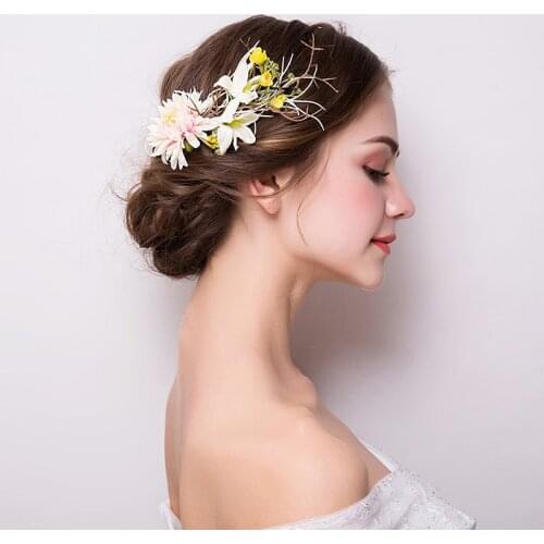 2018 New Bridal Headwear Head Flower Wedding Jewelry Yellow Hair Claws Accessories Japan and South Korea Hot Items 2018 Trendy