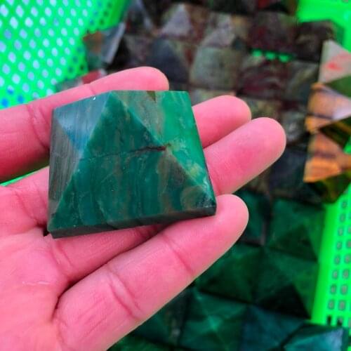 1pcs Natural crystal dongling jade crystal healing pyramid