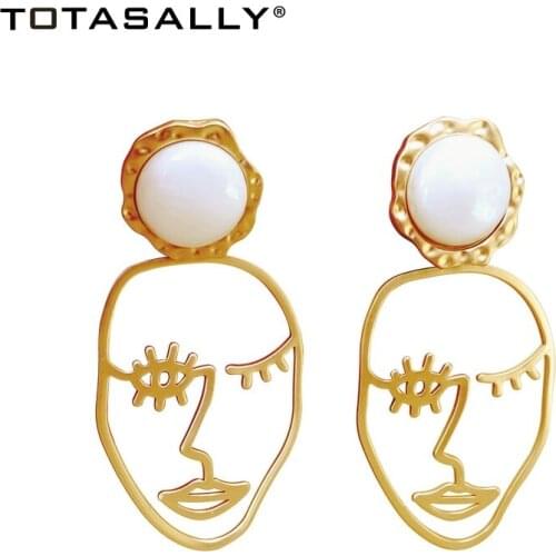 TOTASALLY Fashion Vintage Hollow Human Face Earrings Classic Simulated Pearl Big Drop Earring Womens Jewelry Earring Gifts