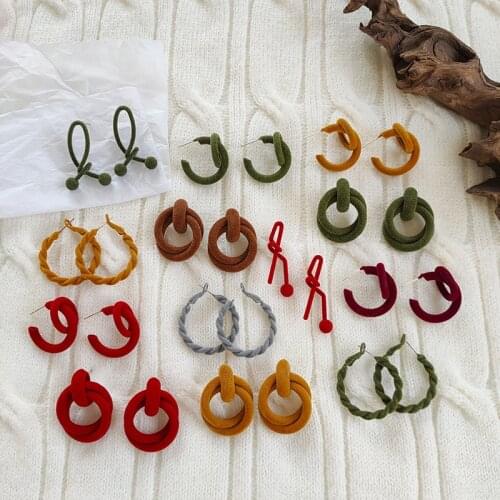 LOVOACC Multiple Red Burgundy Green Plush Velvet Earrings for Women 2021 Round Geometric Hoop Earrings Statement Party Jewelry
