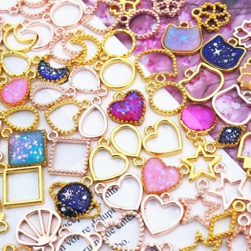 Mini Golden UV Resin Basic Open Bezel Epoxy Mold Metal Charms Jewelry Pendant Bezel Necklace Acessories DIY Handcraft Tool