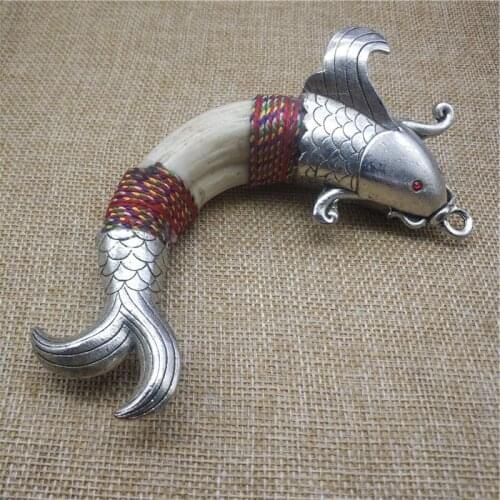 Collection Wolftooth Fish Pendant Tibet Silver Goldfish Pendant Animal Statue Accessories Home Decoration Gift