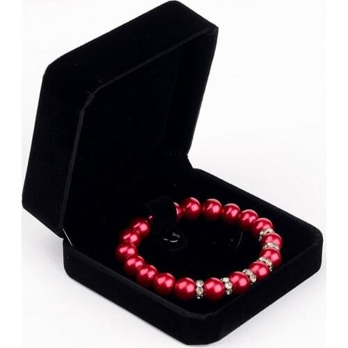 Pandahall 10pcs Square Black Velvet Bangle Bracelet Boxes Displaying Bracelets 9x9x4cm; Bracelet Mould: 5.2x4.6cm