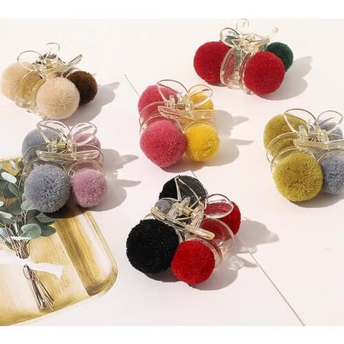 Plastic Hair Claw Clip Pom Pom Plastic Hair Jaw Clip Hair Clips Hairpin Hair Clips Jewelry Lady Barrette Hair Accessories
