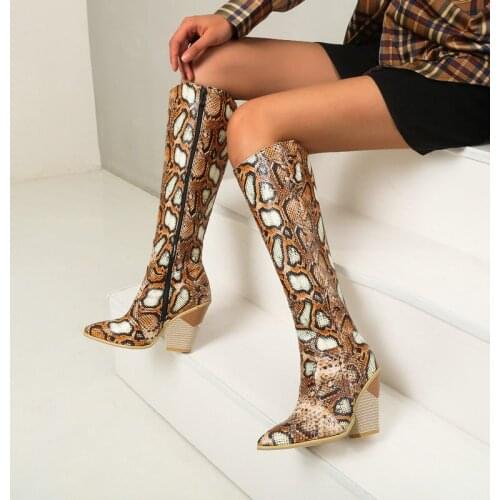 Ladies Autumn Winter Western Boots Featured Slope Heel Snakeskin Pattern Boots Pointed Toe Zipper Knee Shoes Blue Pink Yellow