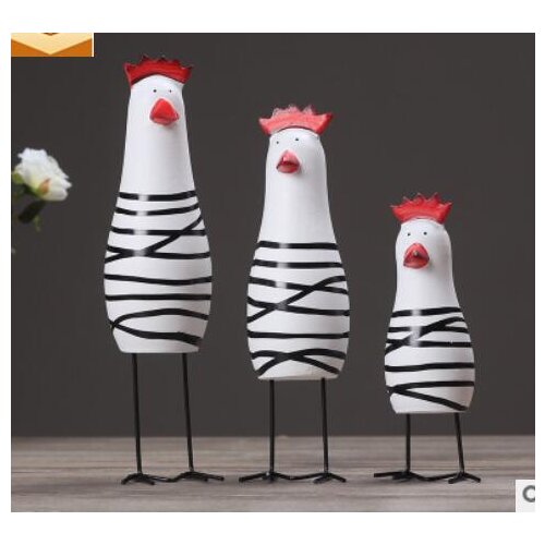 Nordic log folk craft hand-carved chicken family three-piece decoration set three chickens Animal home Statue art