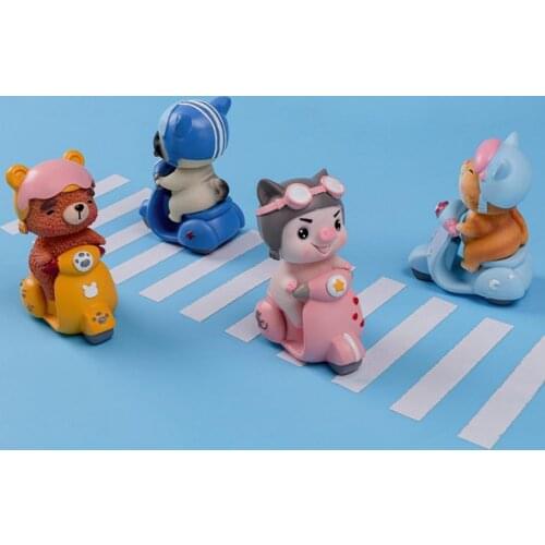 Cat Resin Decor Decorative Motorcycle Riding Multi-color Hat Multi-purpose Wearing Resin Bear Dog Pig Desktop Decor for Shelf