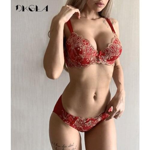 Luxury Gold Embroidery Underwear Set Women Bras A B C Cup Fashion Push Up Bra Sets Red Sexy Lingerie Lace Brassiere Cotton Thick