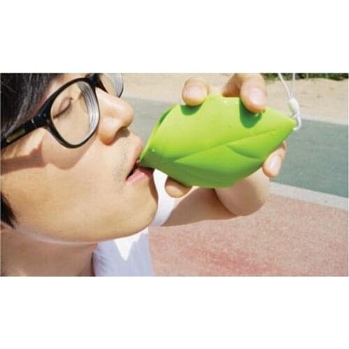 1PC Portable Travel Drinking Cup Silicone Maple Leaf Tooth Brushing Cup Gargle Wash Cup Camping Toothbrush Holder For Toothbrush