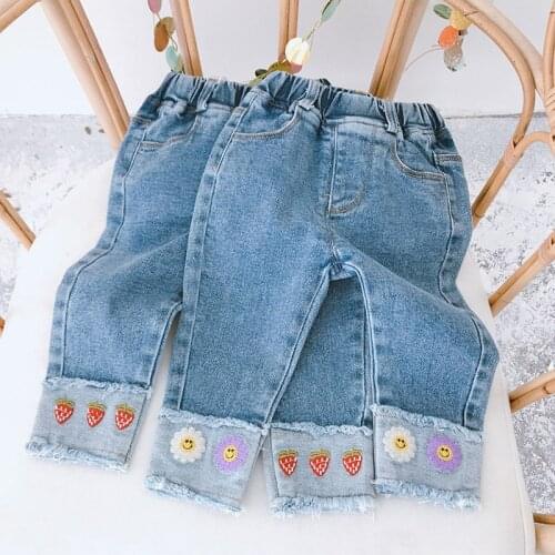 Childrens Jeans 2020 Autumn New Baby Clothes Childrens Baby Girls Cartoon Embroidery Jeans Straight Leg Pants Kids Jeans 2-7Y