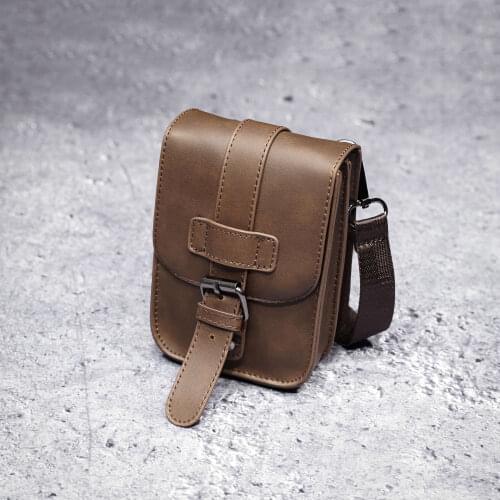 Retro Mini Shoulder Bag Mens Crossbody Bag Casual Waist Bag Multifunctional Hanging Bag Simple Mobile Phone Bag