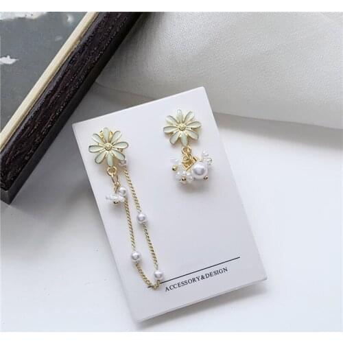 Cute Flower Leaf Pearl Metal Chain Tassel Asymmetric Drop Korean Sweet Petal Pendent Earrings for Women Girls Ear Jewelry Gift