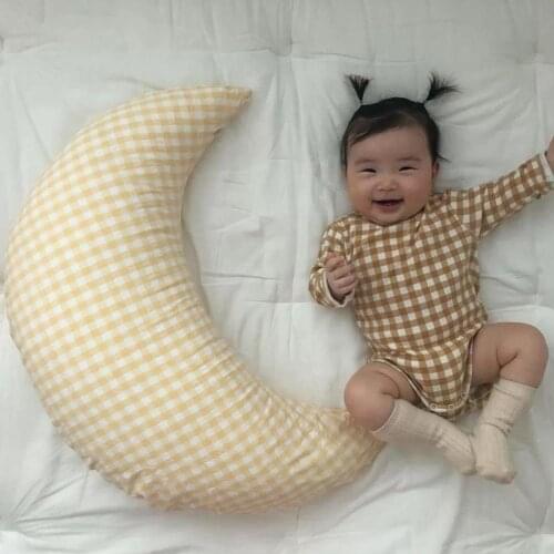 Cute Cotton Moon Super Soft Baby Pillow Baby Bed Cushion Decorate House Decor Baby Sleeping Pillows Moon Cushion