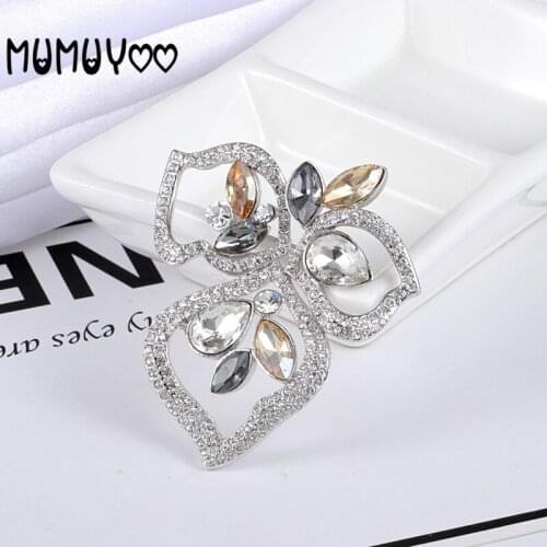 Stylish jewelry high quality swa 1:1, charming leaf styling shines Austrian crystal element alloy women brooch