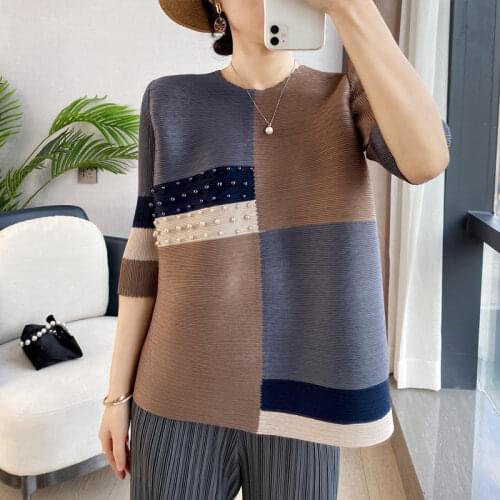 Miyake folds fashion mid-length T-shirt female spring new loose large size fat MM beaded folds western style contrast tops