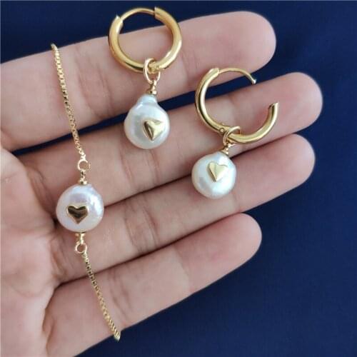 Chic tiny gold heart charm natual coin freshwater pearl bead delicate thin link bracelet hoop earring jewelry set for woman