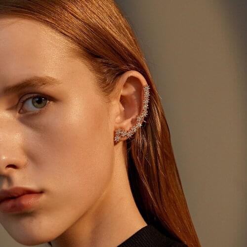 Dominated New 2021 Contracted Delicate Crystal Star Temperament Stud Earrings Women Korean Classic Style Earring Fashion Jewelry