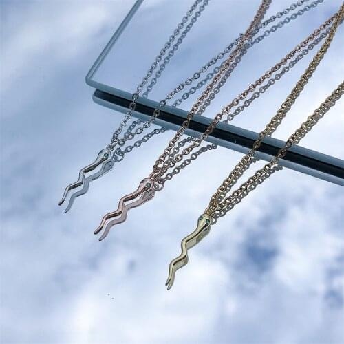 Simple Snake-shaped Animal Pendant Necklace Copper Alloy Fashion Womens Jewelry