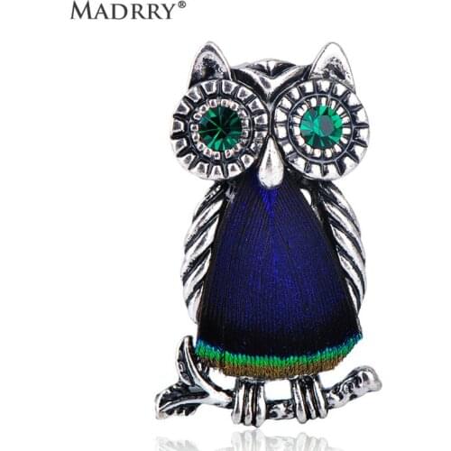 Madrry Special Peacock feather Body Owl Shape Brooches Vintage Crystal Sweater Coat Decoration Lapel Pins Plume Animal Jewelry