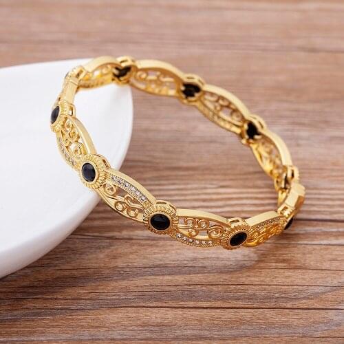 Vintage Indian Style Hollowed Out Gold Bracelets for Women Cubic Zircon Round Design Charm Bangles Wedding Party Jewelry Gift