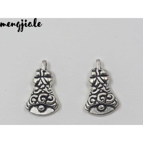 9pcs/lot Christmas Bell Charms Wholesale Antiqued Silver Plated Jingle Bells Pendants 24*15mm