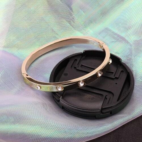 European and American Popular Joker Alloy Inlaid Glass Gold Bracelet Cross - Border Geometric Clasp Bracelet