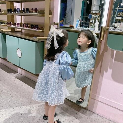 Girls Dress 2021 Spring and Summer New Court Style Sweet Lace Fluffy Children Bubble Sleeve Princess Skirt with Hair Accessori