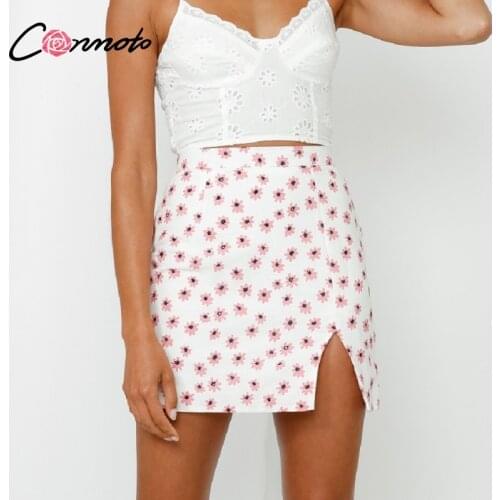 Conmoto Printed high waist holiday mini skirt Chic elegant slit floral skirt for woman Summer Aline mini ladies skirts 2021