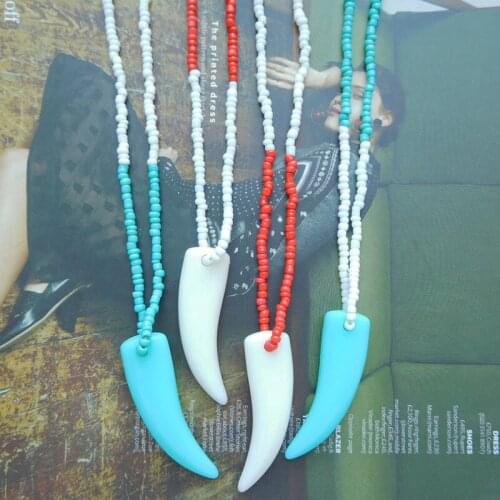 2021 Trend Wolf Tooth Pendant Two-tone Beads Chain Bohemian Necklace Womens Gift Jewelry Collier Femme Choker Fashion Necklace