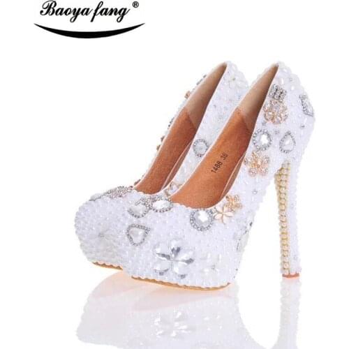 Fashion White Woman Wedding shoes 2017 New Luxury Pearl crystal Handmade high heels Pumps womens Party dress shoes