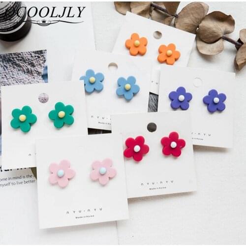 QCOOLJLY Korea Style Flower Stud Earrings For Women Girls Fashion Ear Jewelry Wedding Party Earrings Small Plastic Earring