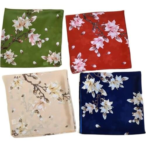 Spring and autumn new scarf 53cm magnolia flower print ladies small square scarf fashion ladies handkerchief turban neck scarf R